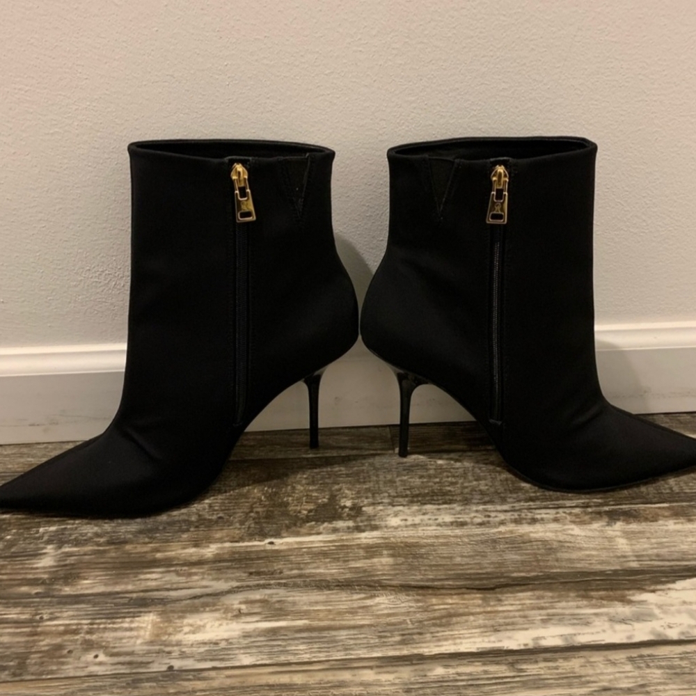 NWOT Good American Classic Heel Bootie Size 12 - Picture 9 of 12